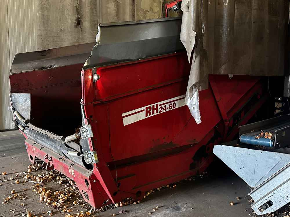 Grimme RH-24-60 - Almacenamiento: foto 4 Grimme RH-24-60 - Almacenamiento: foto 4
