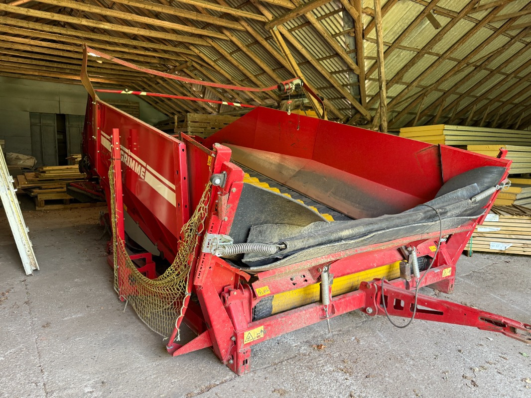 Grimme TH-624 - Almacenamiento: foto 1 Grimme TH-624 - Almacenamiento: foto 1
