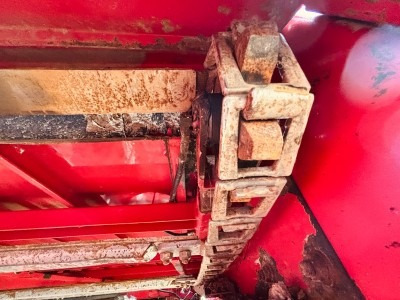 Holmer T4-30 - Equipo para trabajo del suelo: foto 4 Holmer T4-30 - Equipo para trabajo del suelo: foto 4