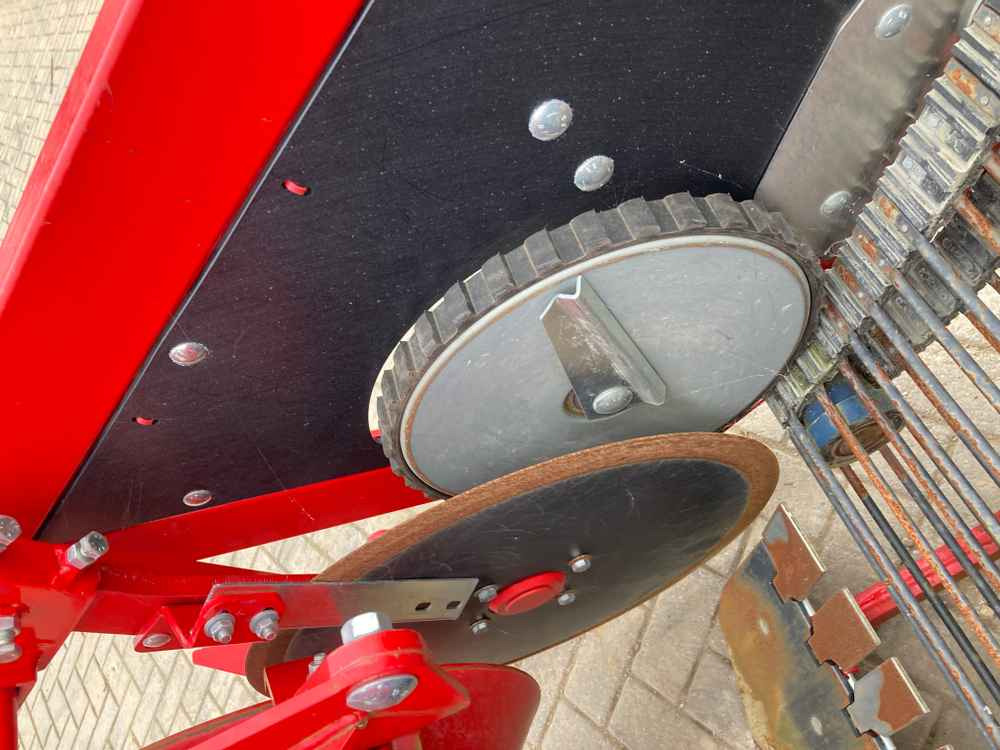 Grimme Grimme WH100 Single Row Potato Windrower - Cosechadora: foto 5 Grimme Grimme WH100 Single Row Potato Windrower - Cosechadora: foto 5