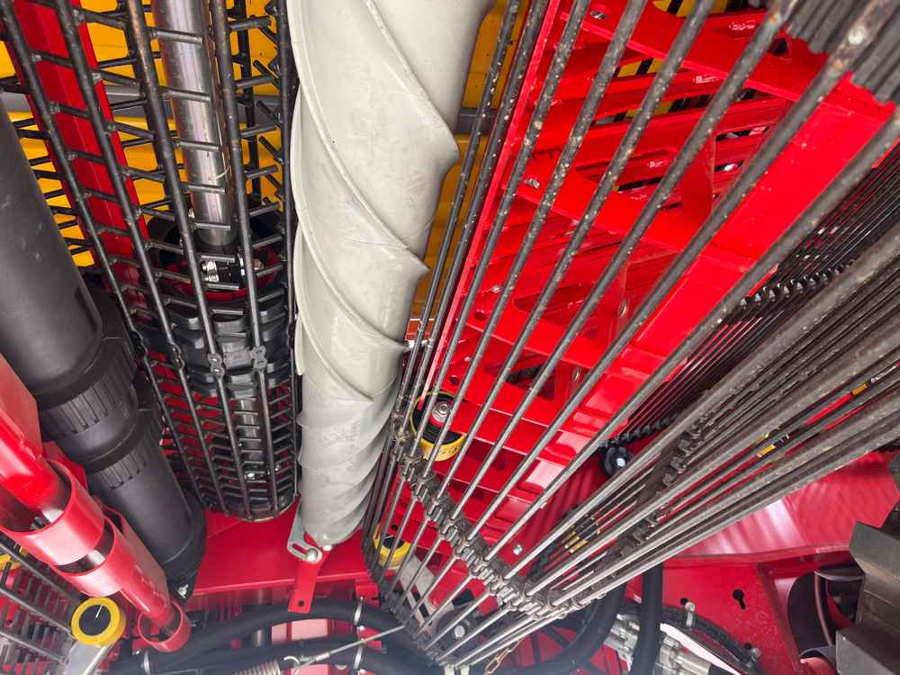 Grimme VARITRON 270 PLATINUM TT - Cosechadora: foto 3 Grimme VARITRON 270 PLATINUM TT - Cosechadora: foto 3