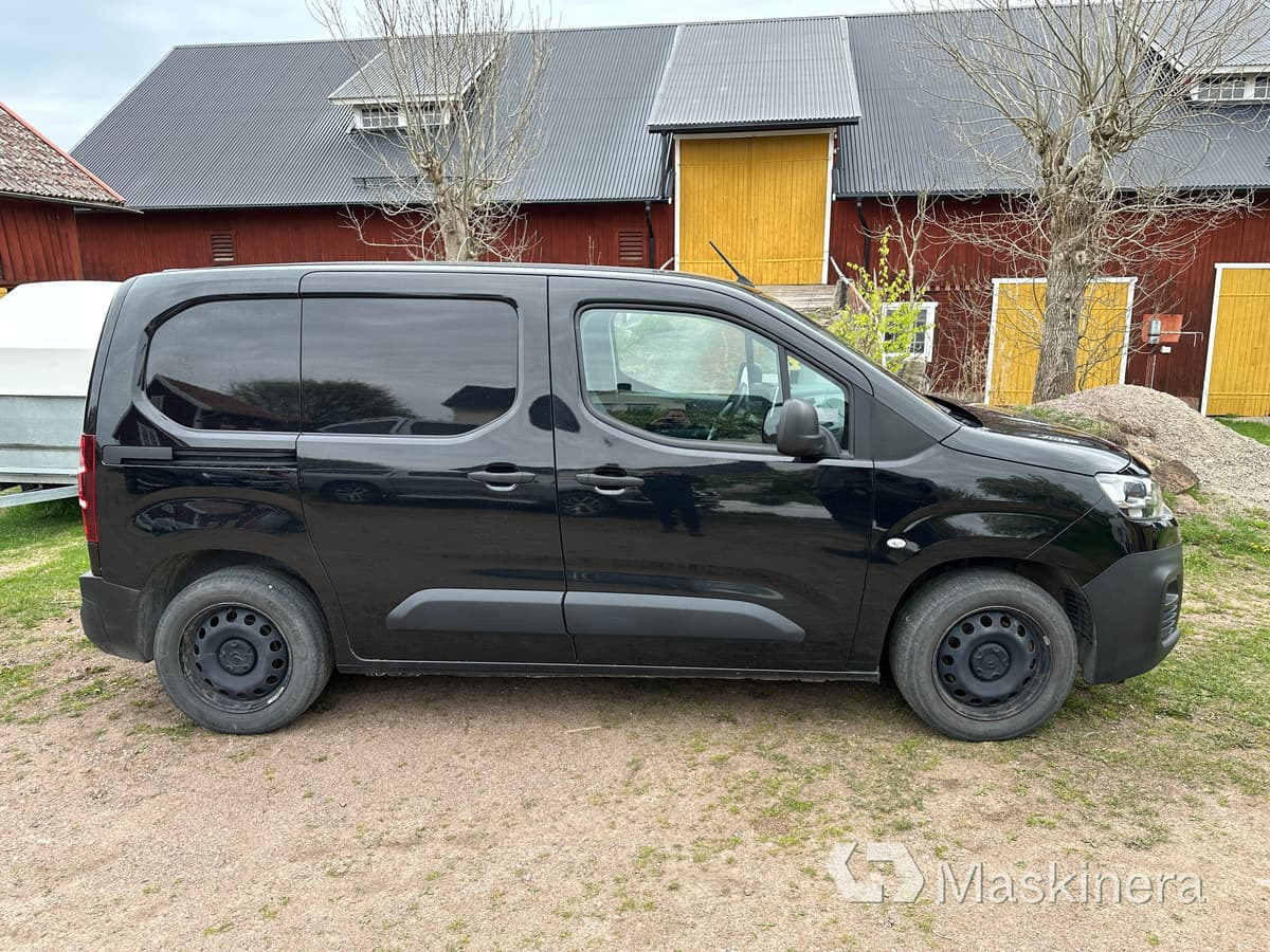 Arbetsbil Citroën Berlingo 1.2 PureTech Aut - Furgoneta pequeña: foto 4 Arbetsbil Citroën Berlingo 1.2 PureTech Aut - Furgoneta pequeña: foto 4