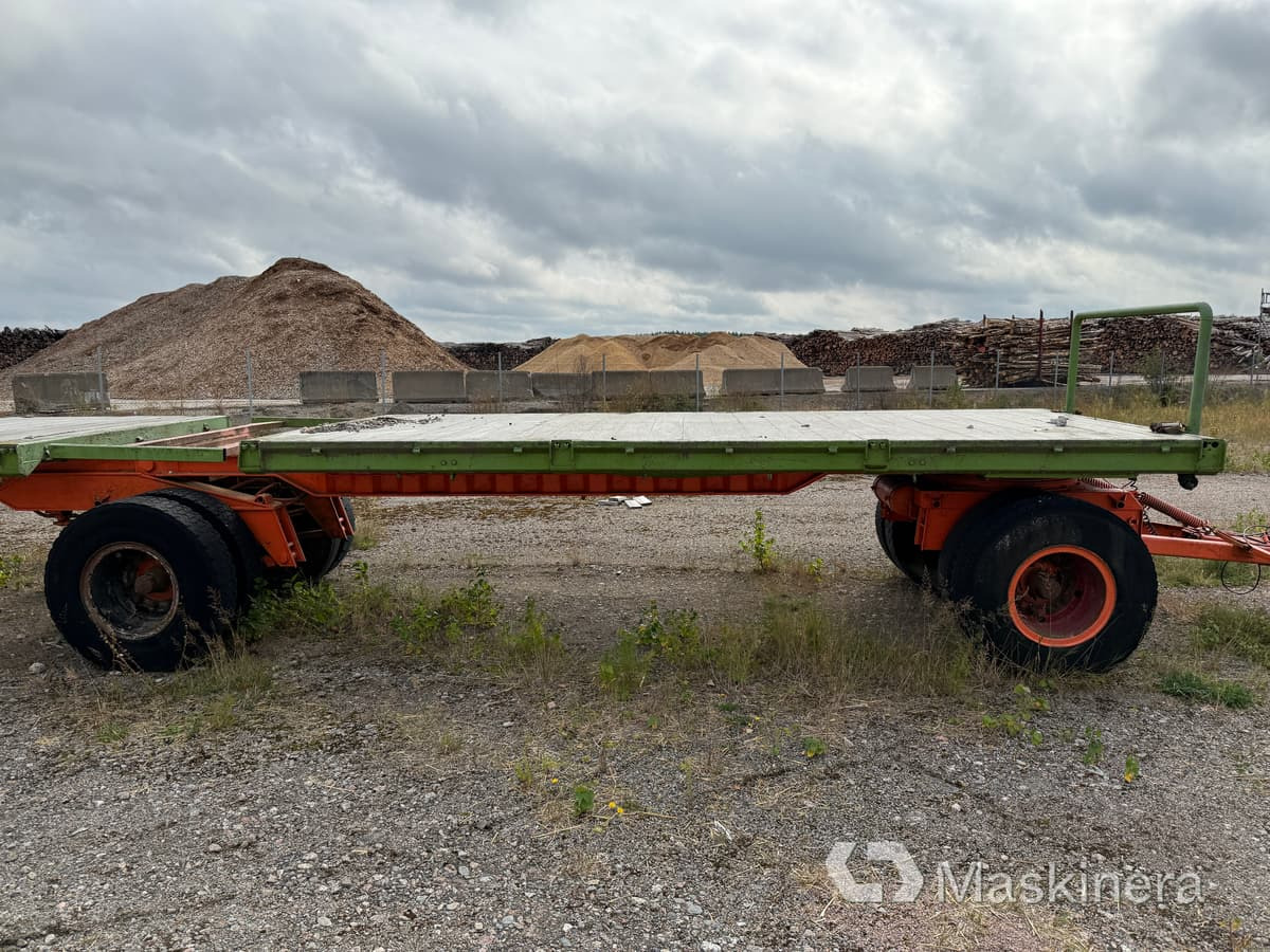 Balvagn 12m / Lastbilsflak Balvagn 12m / Lastbilssläp - Remolque plataforma agrícola: foto 5 Balvagn 12m / Lastbilsflak Balvagn 12m / Lastbilssläp - Remolque plataforma agrícola: foto 5