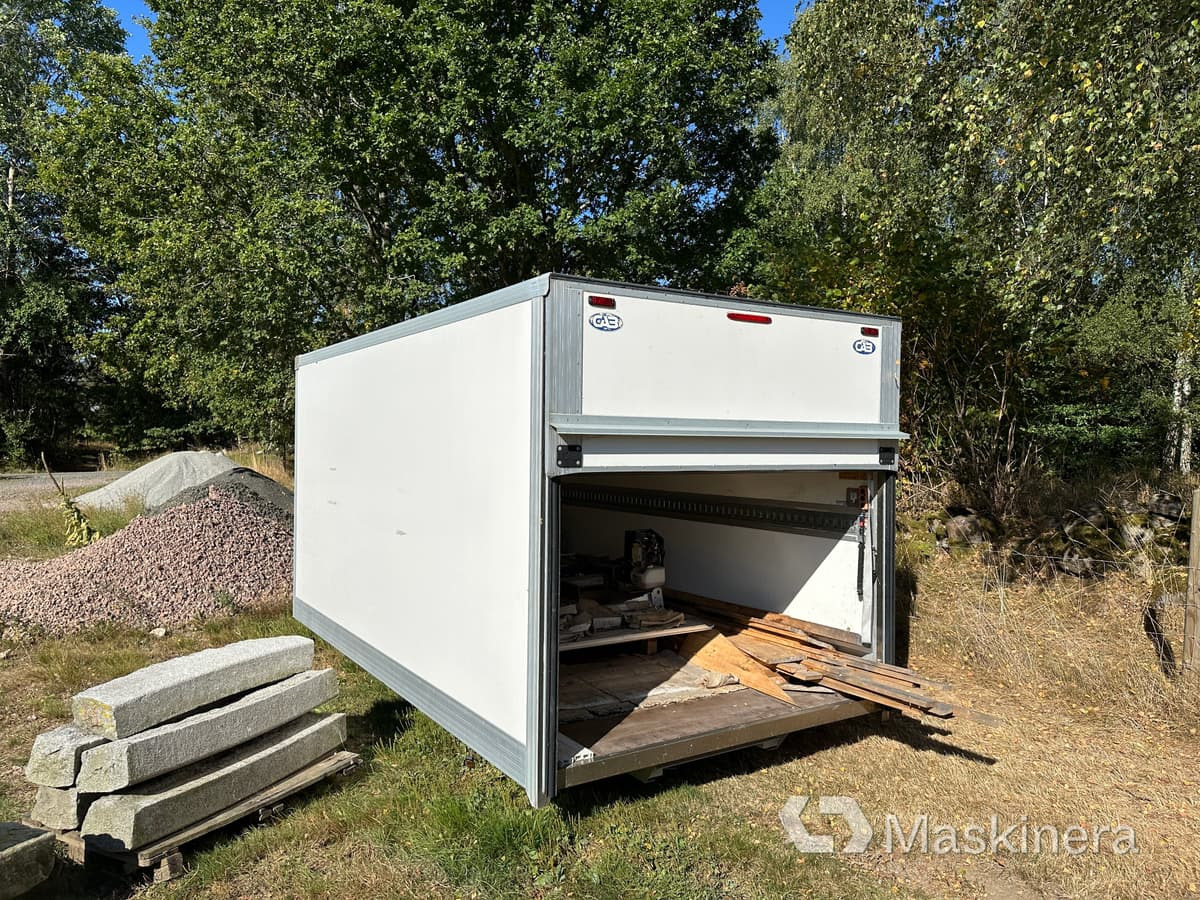 Cab kaross Iveco Skåp + bakgavellyft Cab kaross (nytt) - Caja cerrada: foto 3 Cab kaross Iveco Skåp + bakgavellyft Cab kaross (nytt) - Caja cerrada: foto 3