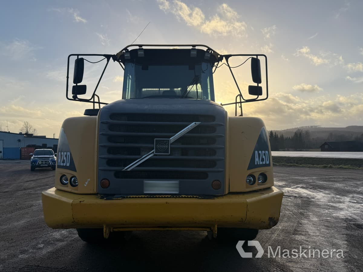 Dumper Volvo A25D 6X6 - Dúmper articulado: foto 2 Dumper Volvo A25D 6X6 - Dúmper articulado: foto 2