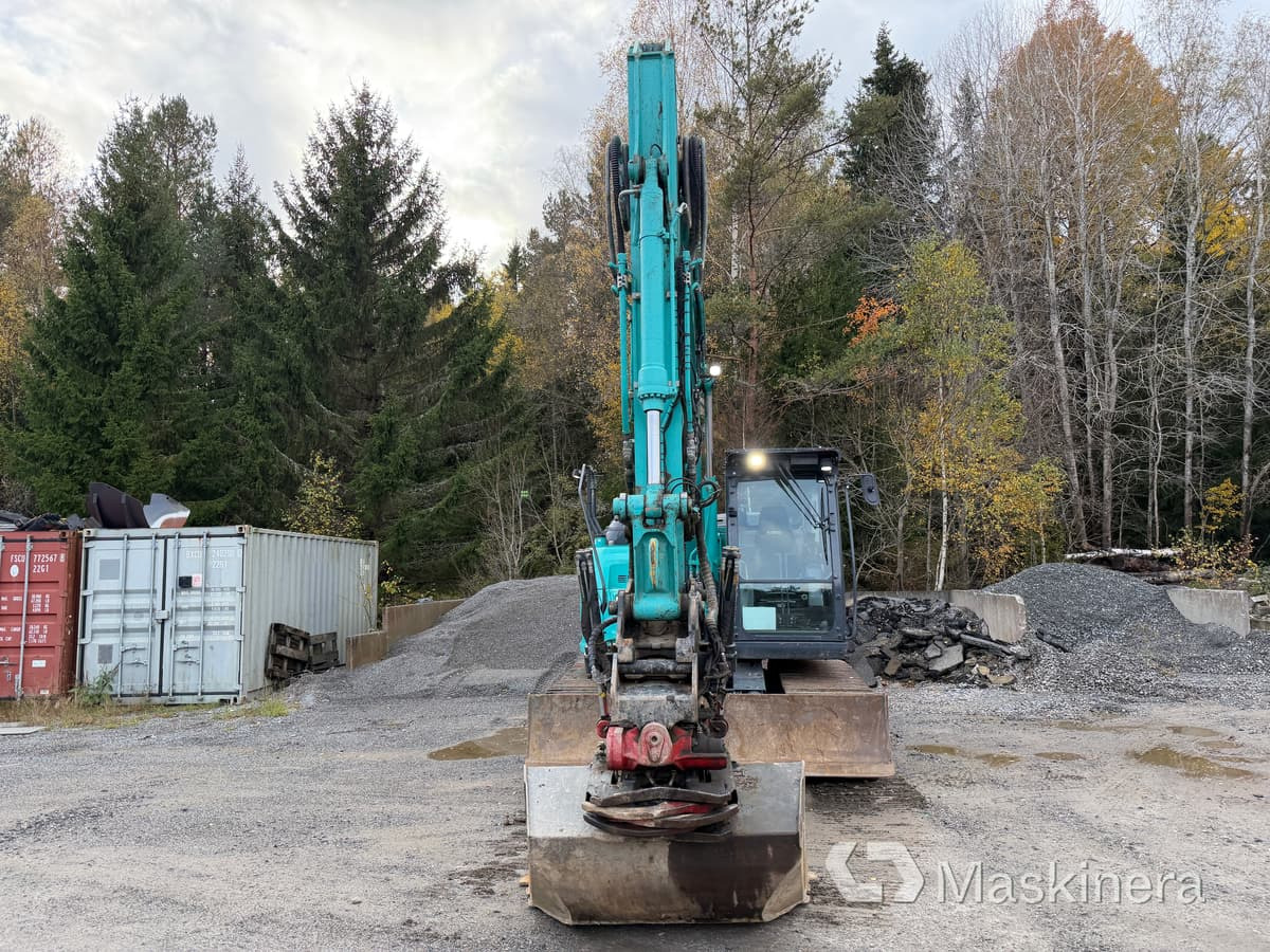 Grävmaskin Kobelco SK140SRLC-7 - Excavadora de cadenas: foto 2 Grävmaskin Kobelco SK140SRLC-7 - Excavadora de cadenas: foto 2