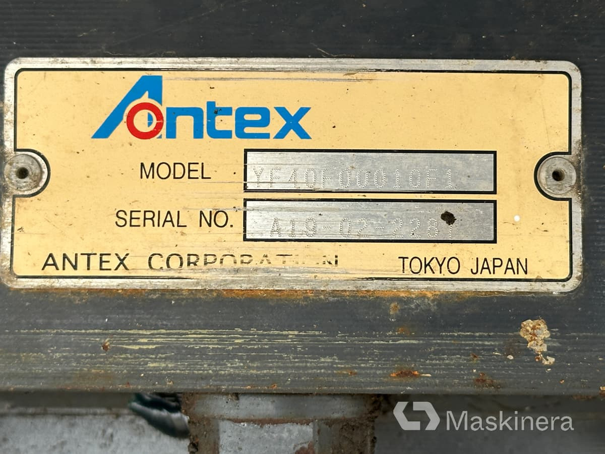 Excavadora de cadenas Grävmaskin Kobelco SK270SRNLC-5: foto 50 Excavadora de cadenas Grävmaskin Kobelco SK270SRNLC-5: foto 50