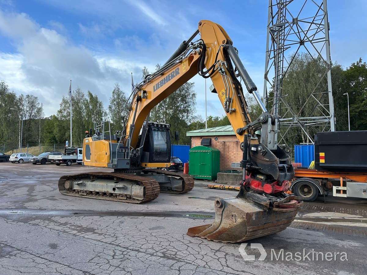 Grävmaskin Liebherr R924 WLC med maskinstyrning - Excavadora de cadenas: foto 1 Grävmaskin Liebherr R924 WLC med maskinstyrning - Excavadora de cadenas: foto 1