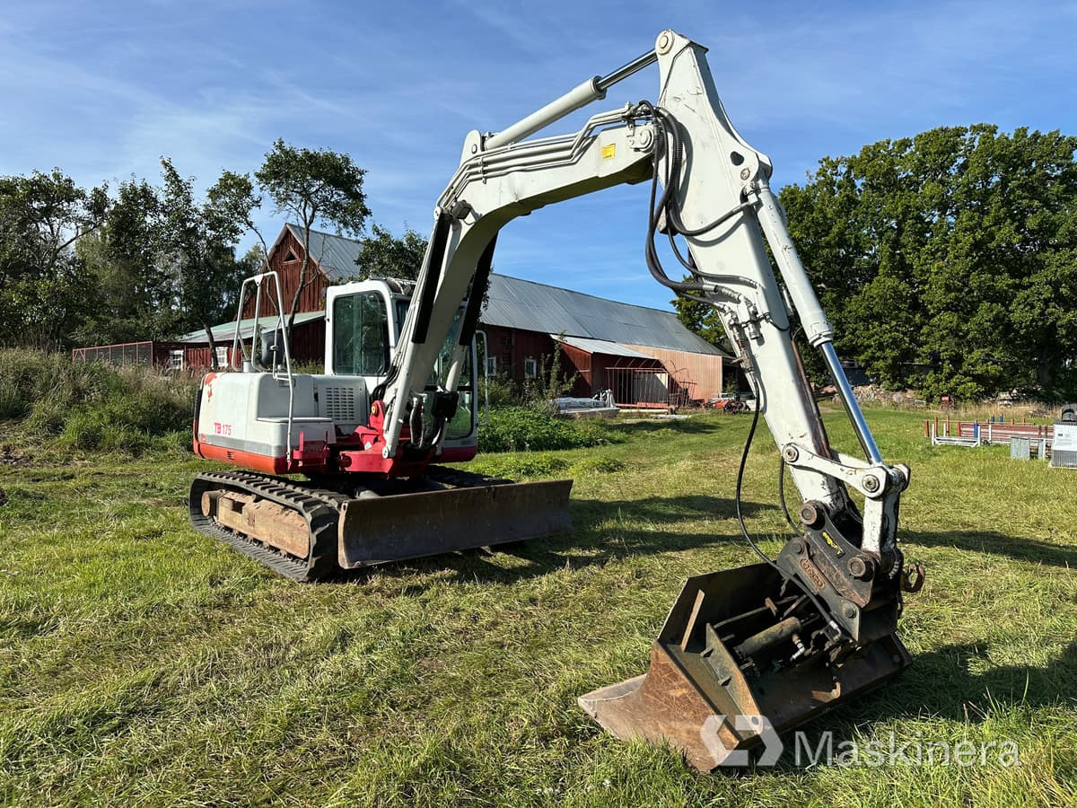 Grävmaskin Takeuchi TB175 - Excavadora de cadenas: foto 3 Grävmaskin Takeuchi TB175 - Excavadora de cadenas: foto 3