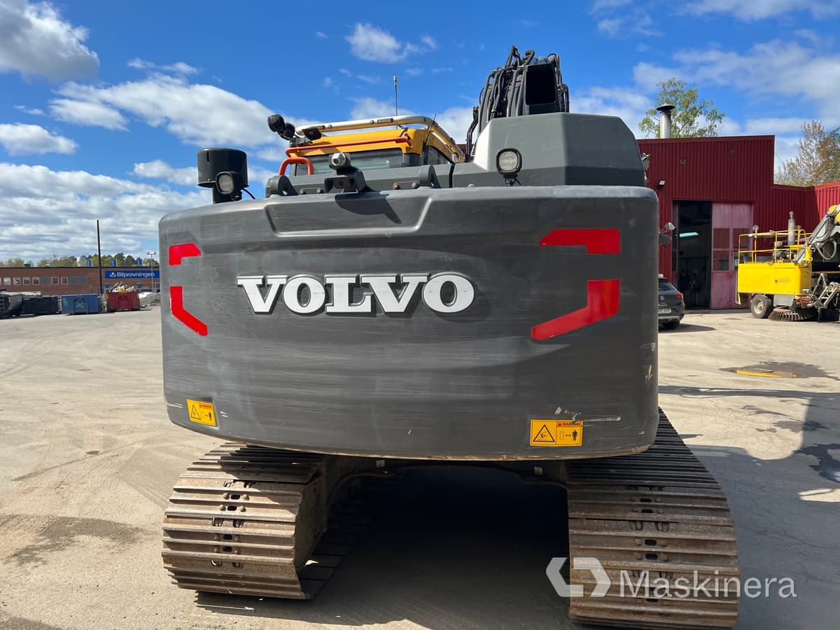 Grävmaskin Volvo EC140EL med 3 skopor - Excavadora de cadenas: foto 5 Grävmaskin Volvo EC140EL med 3 skopor - Excavadora de cadenas: foto 5