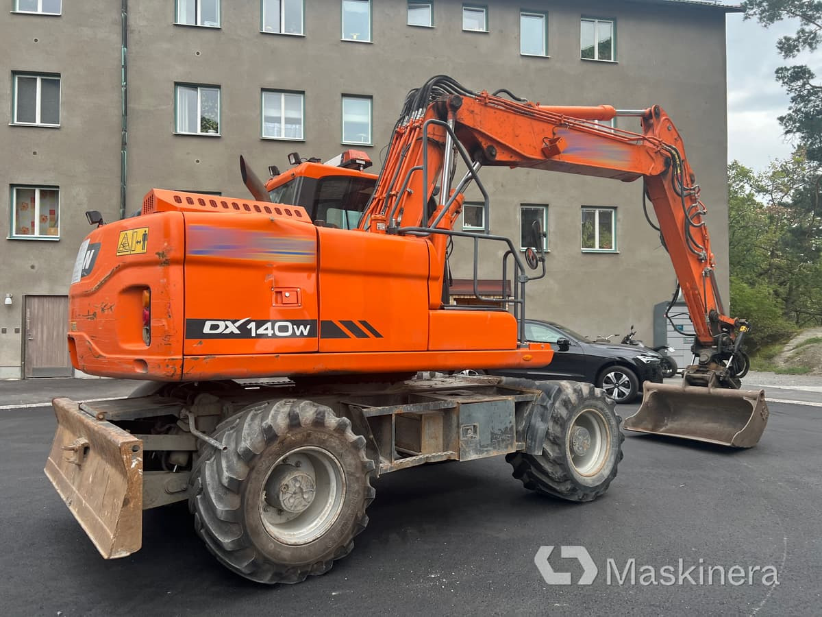 Hjugrävare Doosan DX140-3 - Excavadora de cadenas: foto 5 Hjugrävare Doosan DX140-3 - Excavadora de cadenas: foto 5