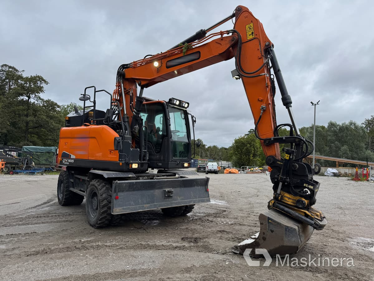 Hjulgrävare Doosan DX165 W-5 - Excavadora de cadenas: foto 3 Hjulgrävare Doosan DX165 W-5 - Excavadora de cadenas: foto 3