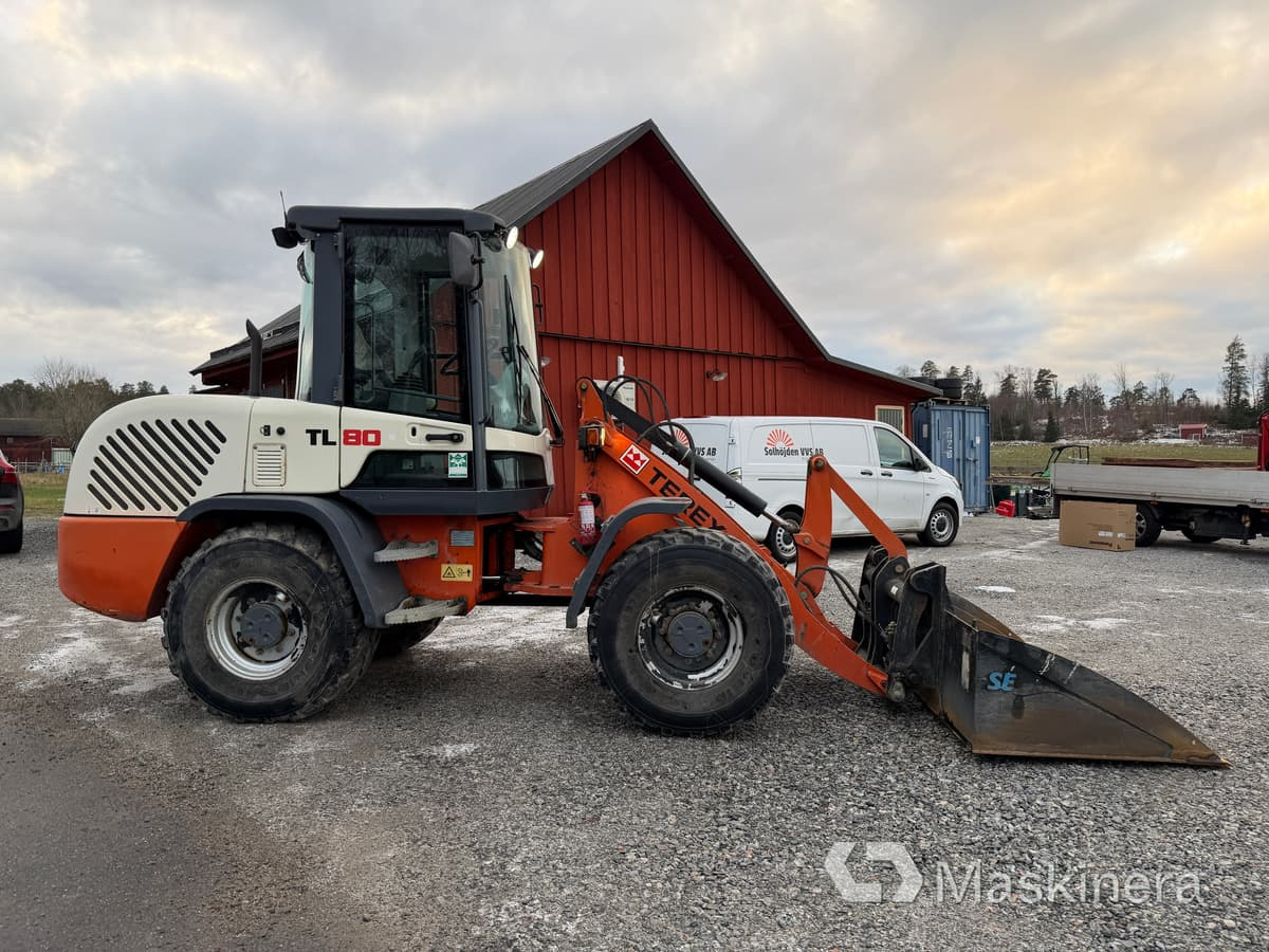 Hjullastare Terex TL80 med tillbehör - Cargadora de ruedas: foto 4 Hjullastare Terex TL80 med tillbehör - Cargadora de ruedas: foto 4