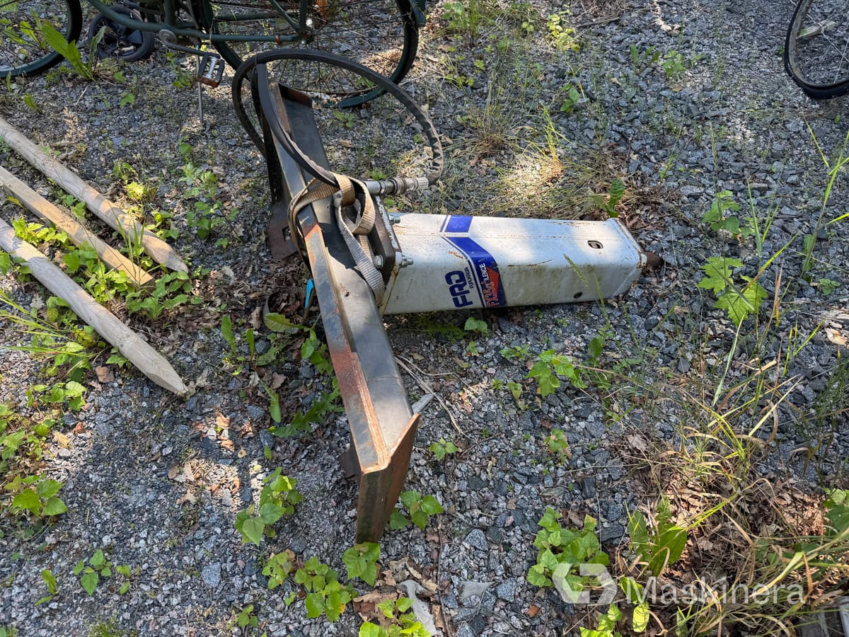 Hydraulisk hammare FRD FX35a Stora Bobcat - Martillo hidráulico para Maquinaria de construcción: foto 1 Hydraulisk hammare FRD FX35a Stora Bobcat - Martillo hidráulico para Maquinaria de construcción: foto 1