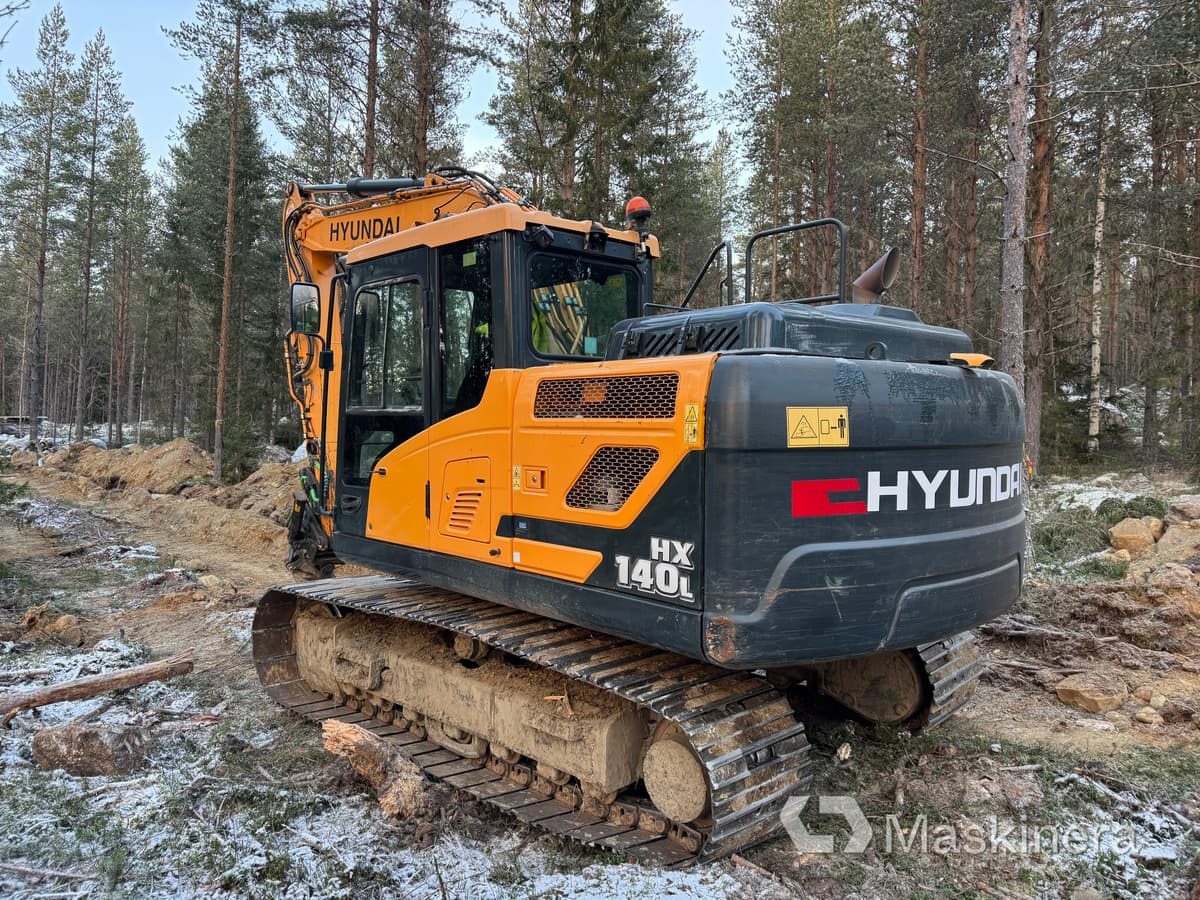 Hyundai HX 140 L Grävmaskin Hyundai HX140 L med tillbehör - Excavadora de cadenas: foto 3 Hyundai HX 140 L Grävmaskin Hyundai HX140 L med tillbehör - Excavadora de cadenas: foto 3