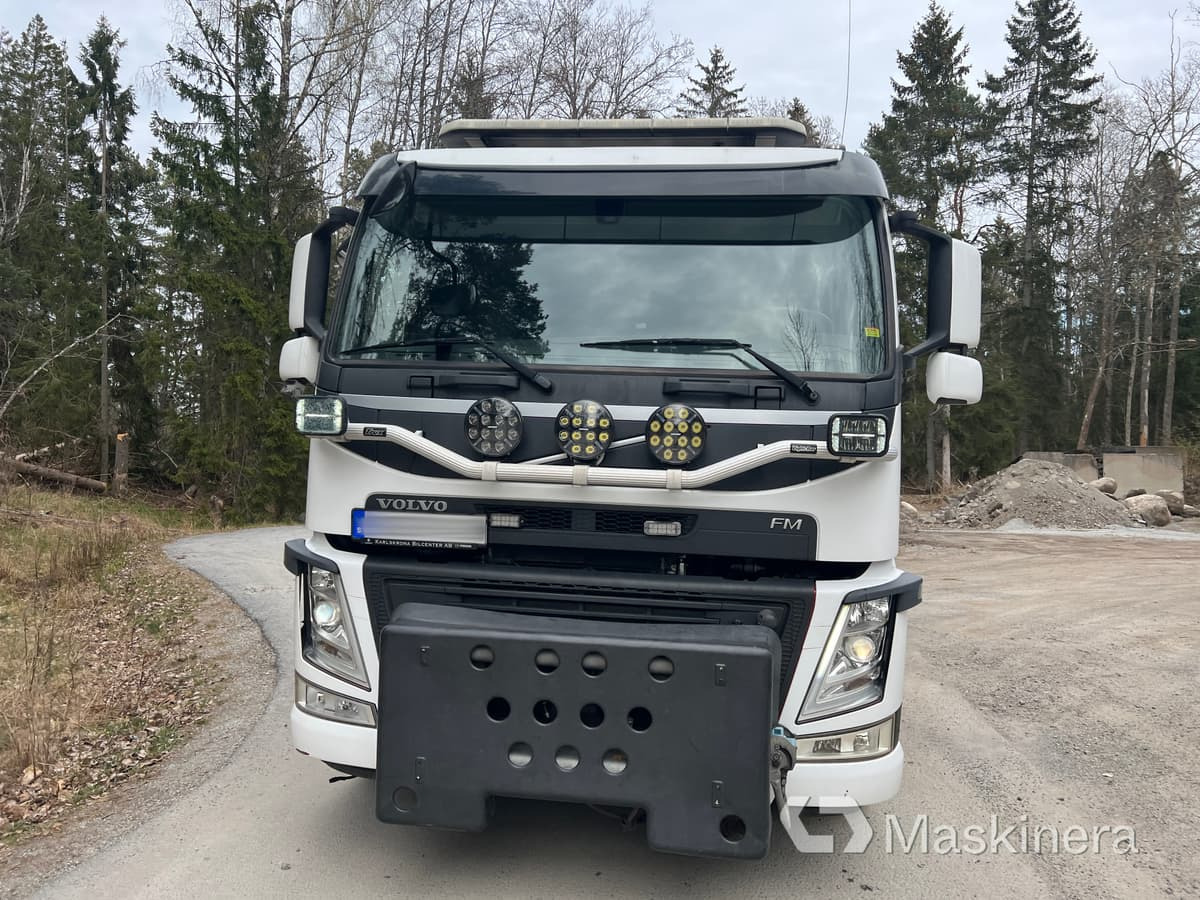 Lastväxlare Volvo FM Plog/Saltutrustad - Otros maquinaria: foto 2 Lastväxlare Volvo FM Plog/Saltutrustad - Otros maquinaria: foto 2