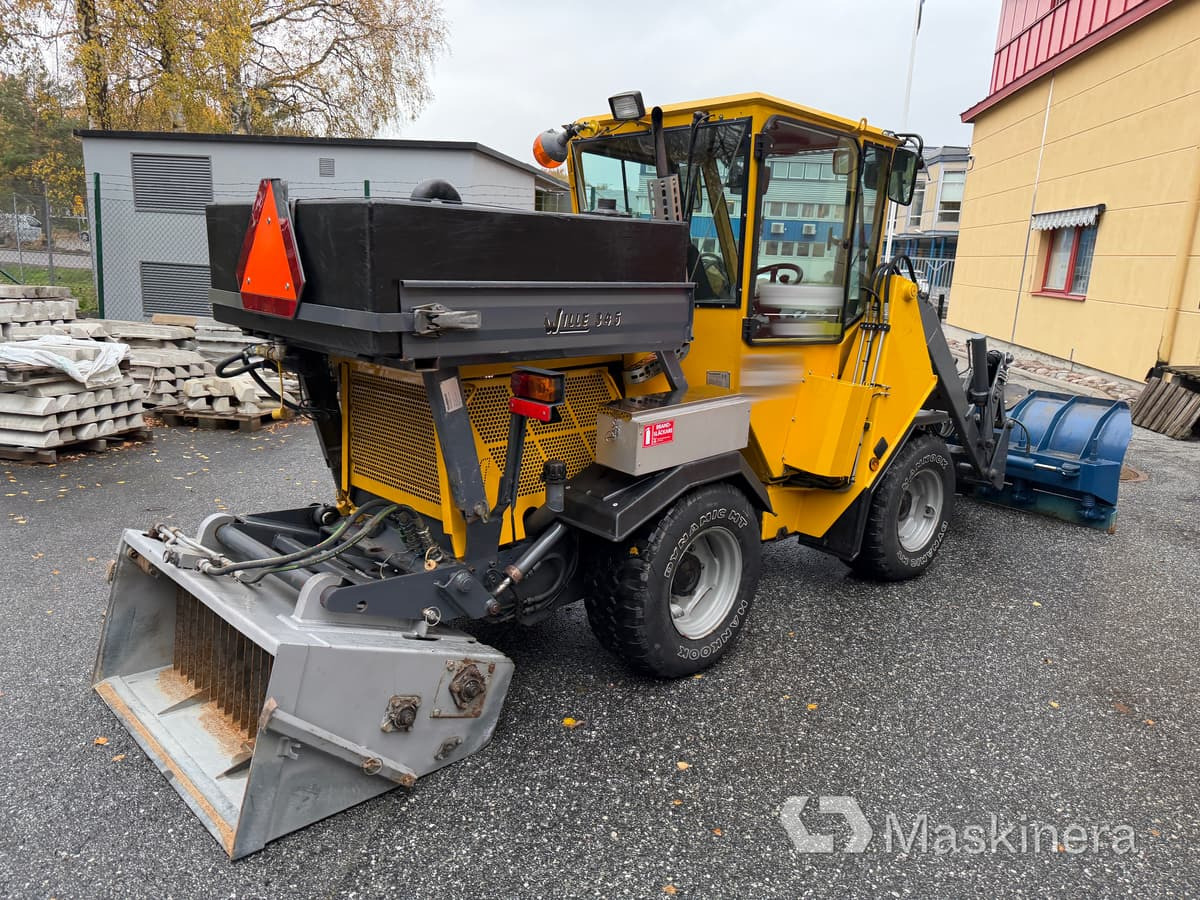 Redskapsbärare Wille 345 med snöutrustning - Máquina quitanieve: foto 5 Redskapsbärare Wille 345 med snöutrustning - Máquina quitanieve: foto 5