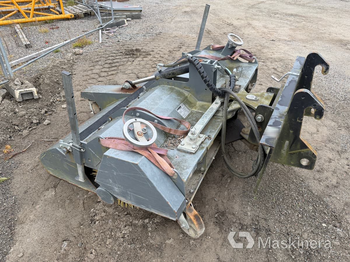 Sopvals med uppsamlare Fjärås FS 520 - Barredora vial: foto 1 Sopvals med uppsamlare Fjärås FS 520 - Barredora vial: foto 1