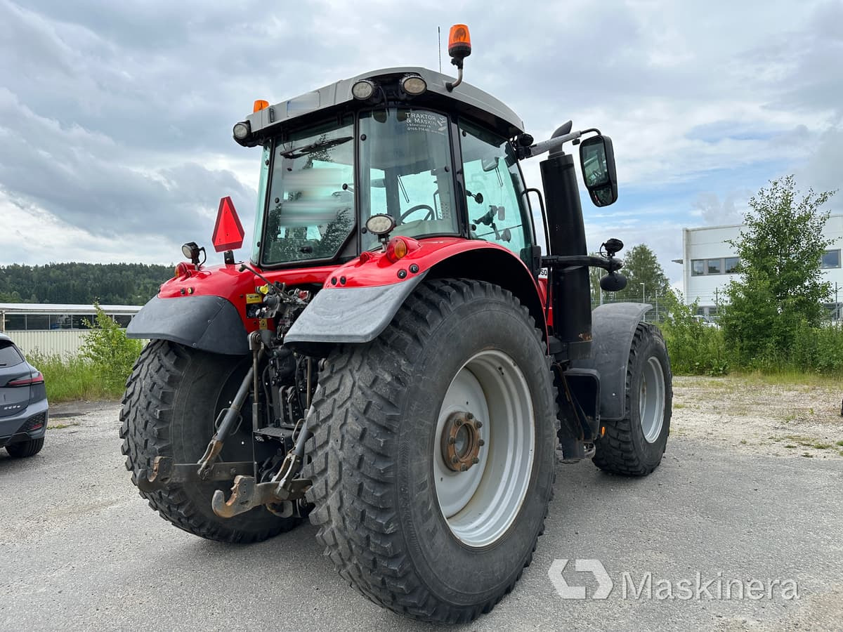 Traktor Massey Fergusson MF 6715 S + Bigab 10-14 G2 - Tractor: foto 5 Traktor Massey Fergusson MF 6715 S + Bigab 10-14 G2 - Tractor: foto 5