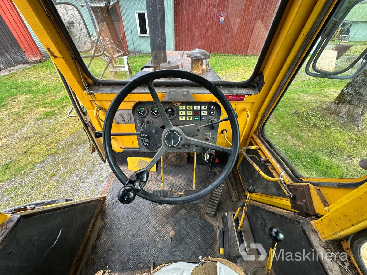 Retroexcavadora Traktorgrävare Volvo BM 646: foto 13