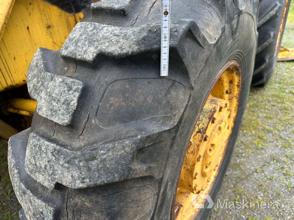 Retroexcavadora Traktorgrävare Volvo BM 646: foto 29