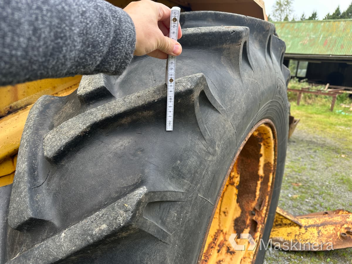 Retroexcavadora Traktorgrävare Volvo BM 646: foto 26