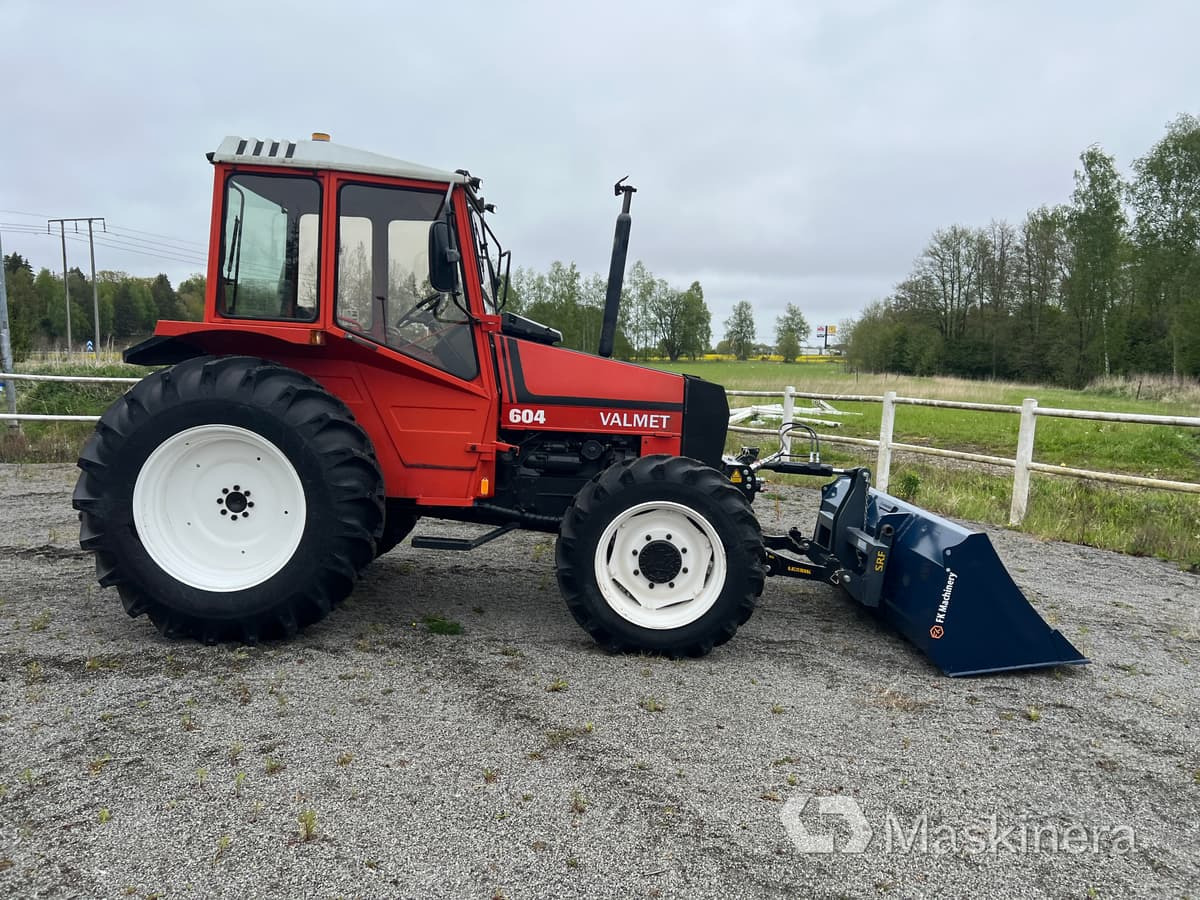 Valmet 604-4 Traktor Valmet 604-4 - Tractor: foto 4 Valmet 604-4 Traktor Valmet 604-4 - Tractor: foto 4