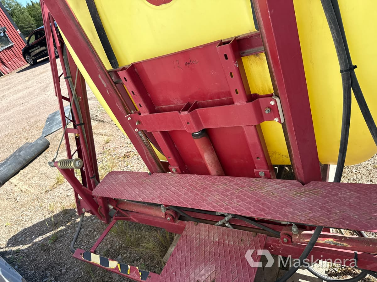 Pulverizador suspendido Växtskyddsspruta Hardi LXY1000: foto 12