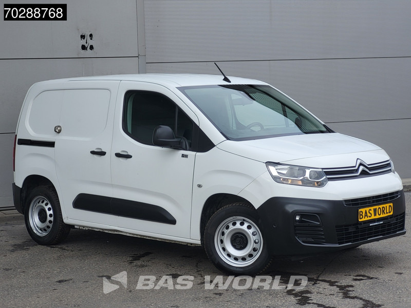 Citroën Berlingo 130PK Automaat L1H1 Airco Cruise Parkeersensoren Euro6 L1 3m3 Airco Cruise control - Furgoneta pequeña: foto 3 Citroën Berlingo 130PK Automaat L1H1 Airco Cruise Parkeersensoren Euro6 L1 3m3 Airco Cruise control - Furgoneta pequeña: foto 3