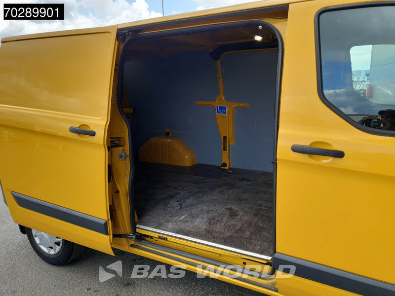 Furgoneta pequeña Ford Transit 105pk L2H1 Trekhaak Airco Cruise Parkeersensoren APK 04-2026 Euro6 L2 7m3 Airco Trekhaak Cruise control: foto 7