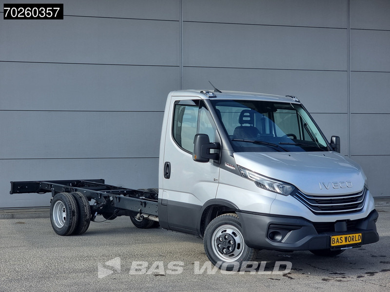 Iveco Daily 35C21 Automaat 410wb Dubbellucht 2025model Chassis Cabine ACC Fahrgestell Airco - Furgoneta: foto 3 Iveco Daily 35C21 Automaat 410wb Dubbellucht 2025model Chassis Cabine ACC Fahrgestell Airco - Furgoneta: foto 3