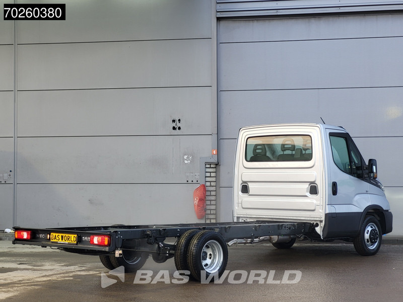 Iveco Daily 35C21 Automaat 410wb Dubbellucht 2025model Chassis Cabine ACC Fahrgestell Airco - Furgoneta: foto 3 Iveco Daily 35C21 Automaat 410wb Dubbellucht 2025model Chassis Cabine ACC Fahrgestell Airco - Furgoneta: foto 3