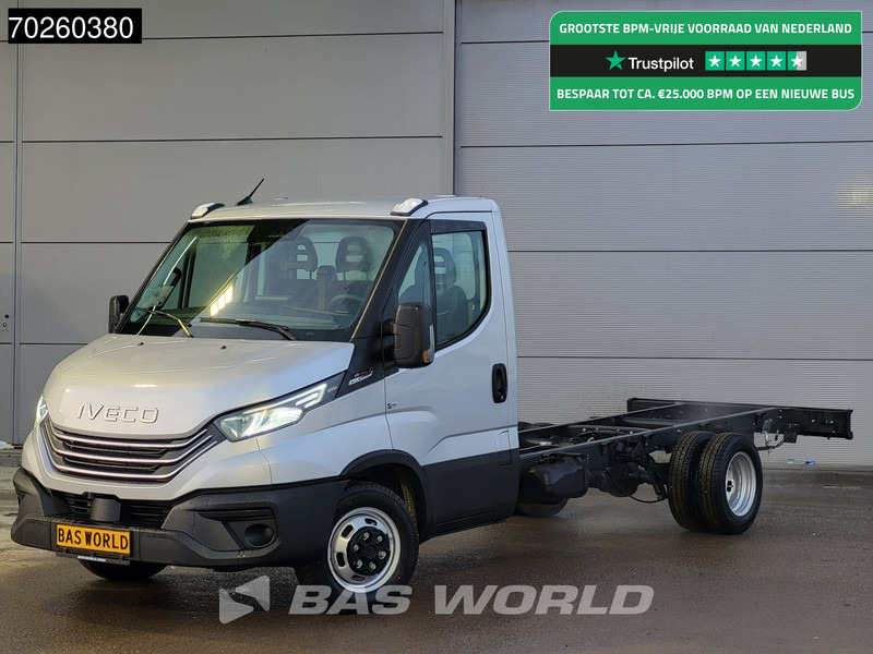 Iveco Daily 35C21 Automaat 410wb Dubbellucht 2025model Chassis Cabine ACC Fahrgestell Airco - Furgoneta: foto 1 Iveco Daily 35C21 Automaat 410wb Dubbellucht 2025model Chassis Cabine ACC Fahrgestell Airco - Furgoneta: foto 1
