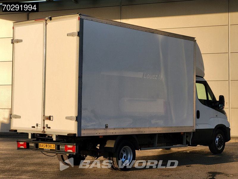 Iveco Daily 35C16 3.0L Dubbellucht Bakwagen Achterdeuren Airco Cruise Camera Euro6 Meubelbak Koffer 20m3 Airco Cruise control - Furgoneta caja cerrada: foto 5 Iveco Daily 35C16 3.0L Dubbellucht Bakwagen Achterdeuren Airco Cruise Camera Euro6 Meubelbak Koffer 20m3 Airco Cruise control - Furgoneta caja cerrada: foto 5