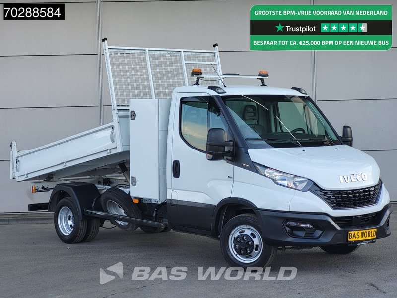 Iveco Daily 35C16 3.0L Kipper met Kist Dubbellucht 3,5t Trekhaak Navi Airco Cruise Camera Euro6 Tipper Benne Kieper 2m3 Airco Trekhaak Cruis - Furgoneta basculante: foto 1 Iveco Daily 35C16 3.0L Kipper met Kist Dubbellucht 3,5t Trekhaak Navi Airco Cruise Camera Euro6 Tipper Benne Kieper 2m3 Airco Trekhaak Cruis - Furgoneta basculante: foto 1
