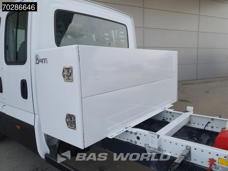 Iveco Daily 35C16 3.0L Open Laadbak met Kist Dubbel Cabine Dubbellucht 3,5t Trekhaak Airco Cruise Euro6 Pritsche Pickup Open Box Airco Trekh - Furgoneta caja abierta: foto 3 Iveco Daily 35C16 3.0L Open Laadbak met Kist Dubbel Cabine Dubbellucht 3,5t Trekhaak Airco Cruise Euro6 Pritsche Pickup Open Box Airco Trekh - Furgoneta caja abierta: foto 3