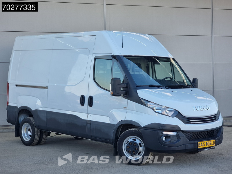 Iveco Daily 35C16 Automaat L2H2 160PK Dubbellucht 3,5t Trekhaak Airco Cruise L2 10m3 Airco Trekhaak Cruise control - Furgón: foto 3 Iveco Daily 35C16 Automaat L2H2 160PK Dubbellucht 3,5t Trekhaak Airco Cruise L2 10m3 Airco Trekhaak Cruise control - Furgón: foto 3