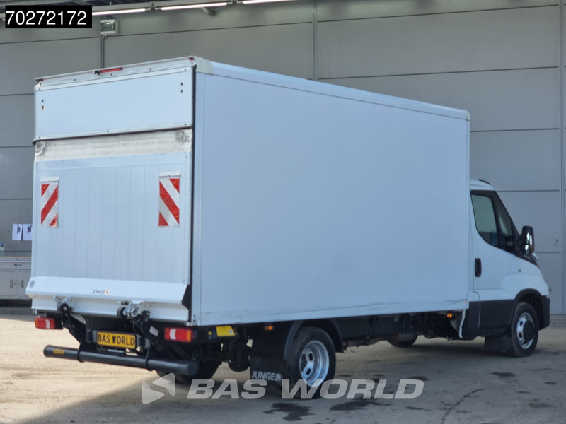 Iveco Daily 35C16 Automaat Laadklep Bakwagen Airco Camera Dubbellucht Meubelbak Koffer 17m3 Airco - Furgoneta caja cerrada: foto 5 Iveco Daily 35C16 Automaat Laadklep Bakwagen Airco Camera Dubbellucht Meubelbak Koffer 17m3 Airco - Furgoneta caja cerrada: foto 5