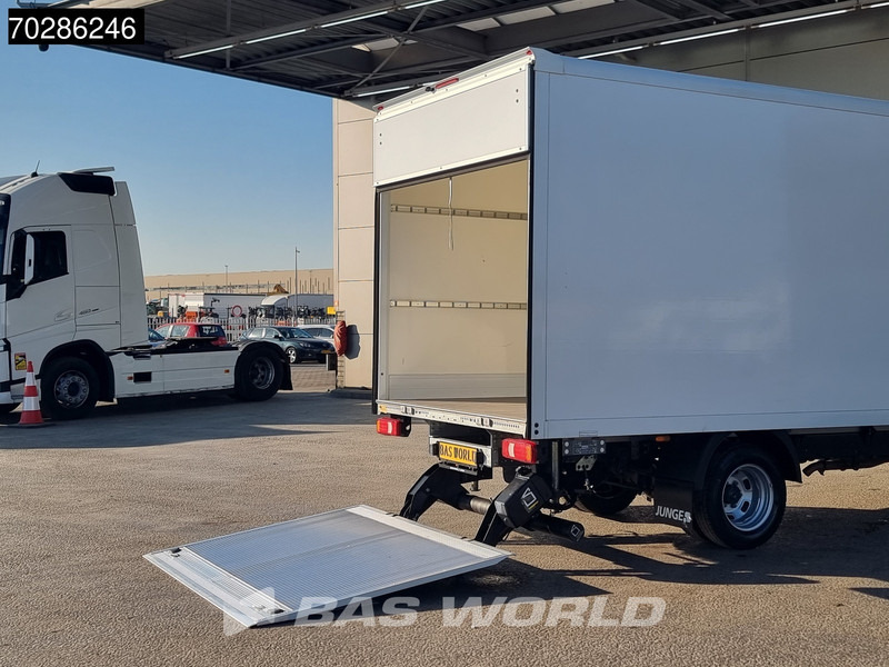 Iveco Daily 35C16 COMING SOON! Automaat Laadklep Bakwagen Dubbellucht Airco Camera Meubelbak Koffer 19m3 Airco - Furgoneta caja cerrada: foto 3 Iveco Daily 35C16 COMING SOON! Automaat Laadklep Bakwagen Dubbellucht Airco Camera Meubelbak Koffer 19m3 Airco - Furgoneta caja cerrada: foto 3