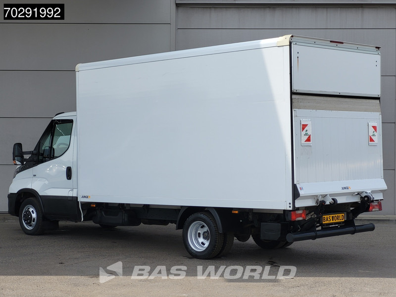 Iveco Daily 35C16 Laadklep Bakwagen Dubbellucht Airco Euro6 Meubelbak Koffer 20m3 Airco - Furgoneta caja cerrada: foto 2 Iveco Daily 35C16 Laadklep Bakwagen Dubbellucht Airco Euro6 Meubelbak Koffer 20m3 Airco - Furgoneta caja cerrada: foto 2