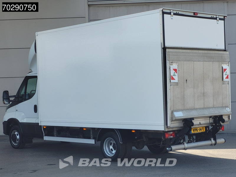 Iveco Daily 35C18 3.0L Laadklep Automaat Zijdeur Bakwagen Dubbellucht LED Cruise Airco Euro6 Meubelbak Koffer 22m3 Airco Cruise control - Furgoneta caja cerrada: foto 2 Iveco Daily 35C18 3.0L Laadklep Automaat Zijdeur Bakwagen Dubbellucht LED Cruise Airco Euro6 Meubelbak Koffer 22m3 Airco Cruise control - Furgoneta caja cerrada: foto 2