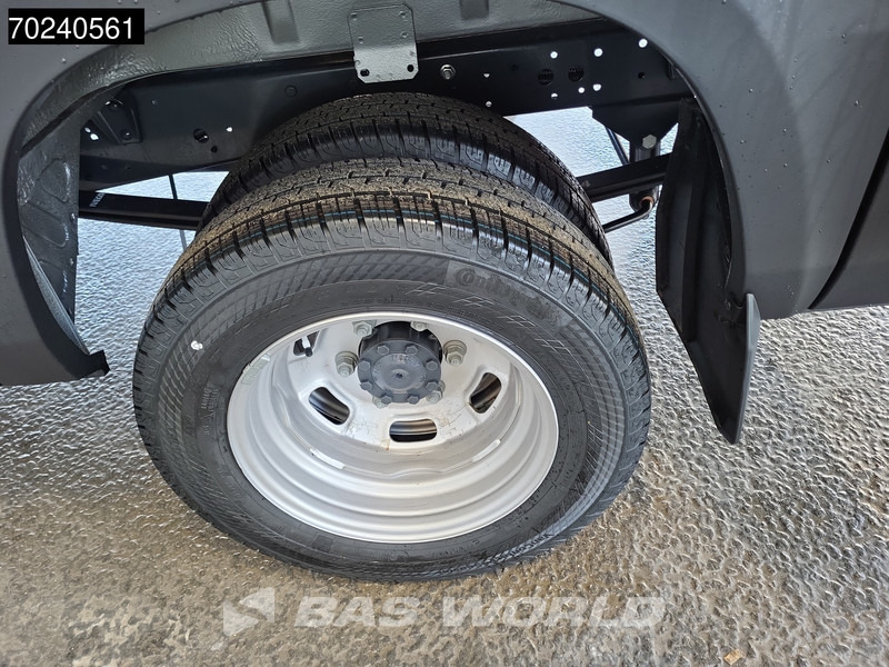 Furgón nuevo Iveco Daily 35C18 3.0L180PK Automaat Dubbellucht L2H2 ACC Navi Camera 12m3 Airco: foto 17