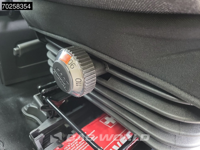 Leasing para Iveco Daily 35C21 3.0L Automaat 210PK 2025-Model Open laadbak Dubbel Cabine Dubbellucht CarPlay ACC LED 3,5T Trekvermogen Euro6 Pritsche Pic Iveco Daily 35C21 3.0L Automaat 210PK 2025-Model Open laadbak Dubbel Cabine Dubbellucht CarPlay ACC LED 3,5T Trekvermogen Euro6 Pritsche Pic: foto 19 Leasing para Iveco Daily 35C21 3.0L Automaat 210PK 2025-Model Open laadbak Dubbel Cabine Dubbellucht CarPlay ACC LED 3,5T Trekvermogen Euro6 Pritsche Pic Iveco Daily 35C21 3.0L Automaat 210PK 2025-Model Open laadbak Dubbel Cabine Dubbellucht CarPlay ACC LED 3,5T Trekvermogen Euro6 Pritsche Pic: foto 19