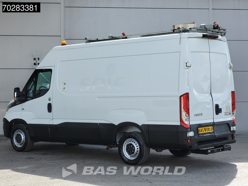 Iveco Daily 35S14 Automaat L2H2 3,5t Trekhaak Airco Cruise Camera Werkplaatsinrichting Euro6 Tankinstallatie Servicewagen L2 12m3 Airco Trek - Furgón: foto 3 Iveco Daily 35S14 Automaat L2H2 3,5t Trekhaak Airco Cruise Camera Werkplaatsinrichting Euro6 Tankinstallatie Servicewagen L2 12m3 Airco Trek - Furgón: foto 3