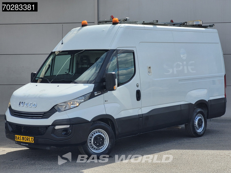 Iveco Daily 35S14 Automaat L2H2 3,5t Trekhaak Airco Cruise Camera Werkplaatsinrichting Euro6 Tankinstallatie Servicewagen L2 12m3 Airco Trek - Furgón: foto 2 Iveco Daily 35S14 Automaat L2H2 3,5t Trekhaak Airco Cruise Camera Werkplaatsinrichting Euro6 Tankinstallatie Servicewagen L2 12m3 Airco Trek - Furgón: foto 2