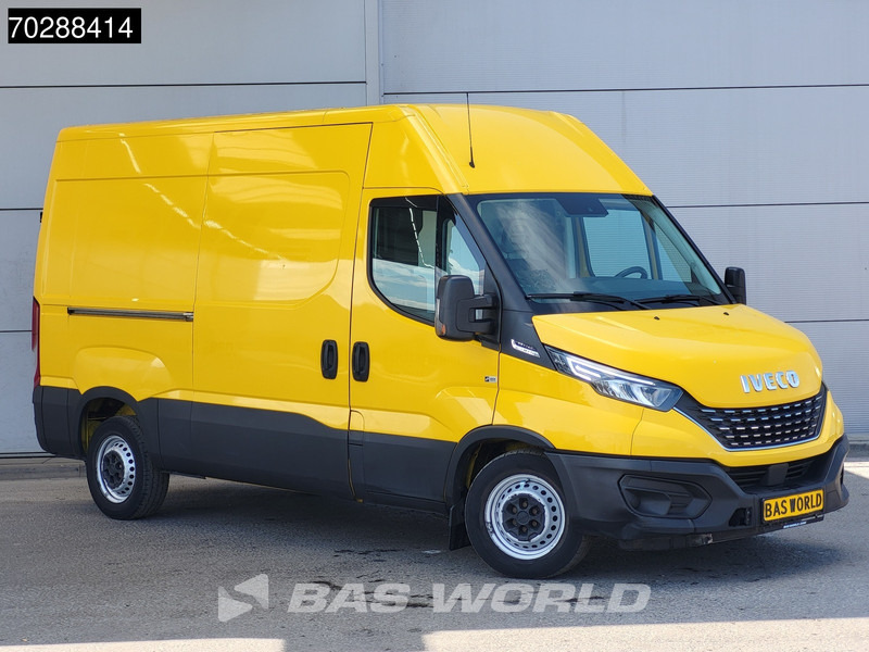 Iveco Daily 35S14 Automaat L2H2 ACC LED 3,5t Trekgewicht Airco Cruise Camera Werkplaatsinrichting Euro6 L2 11m3 Airco - Furgón: foto 5 Iveco Daily 35S14 Automaat L2H2 ACC LED 3,5t Trekgewicht Airco Cruise Camera Werkplaatsinrichting Euro6 L2 11m3 Airco - Furgón: foto 5