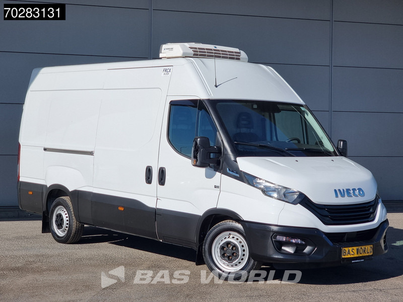 Iveco Daily 35S16 SCHADE/DAMAGE! Koelwagen Vriezer Automaat Thermo King V-300 MAX Airco Cruise Parkeersensoren Kühl Kühler Koel Koeler Kühlw - Furgoneta frigorifica: foto 5 Iveco Daily 35S16 SCHADE/DAMAGE! Koelwagen Vriezer Automaat Thermo King V-300 MAX Airco Cruise Parkeersensoren Kühl Kühler Koel Koeler Kühlw - Furgoneta frigorifica: foto 5
