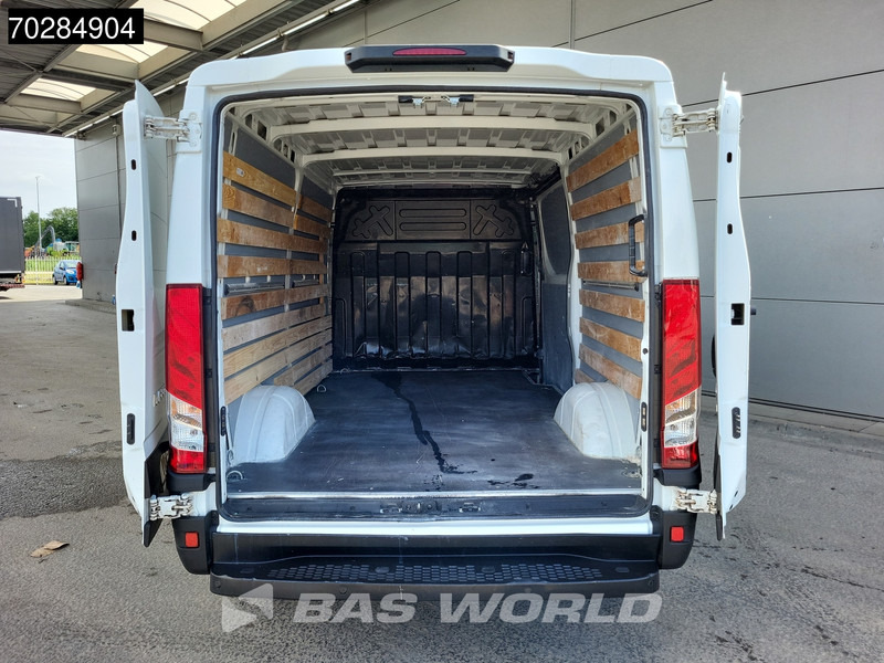 Iveco Daily 35S18 3.0L Automaat 180PK Airco Cruise 3,5t Trekgewicht Euro6 APK 05-2026 9m3 Airco Cruise control - Furgón: foto 3 Iveco Daily 35S18 3.0L Automaat 180PK Airco Cruise 3,5t Trekgewicht Euro6 APK 05-2026 9m3 Airco Cruise control - Furgón: foto 3