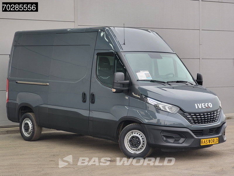 Iveco Daily 35S18 3.0L Automaat 180PK L2H2 3500kg Trekhaak LED Navi Airco Cruise Camera Euro6 L2 11m3 Airco Trekhaak Cruise control - Furgón: foto 5 Iveco Daily 35S18 3.0L Automaat 180PK L2H2 3500kg Trekhaak LED Navi Airco Cruise Camera Euro6 L2 11m3 Airco Trekhaak Cruise control - Furgón: foto 5