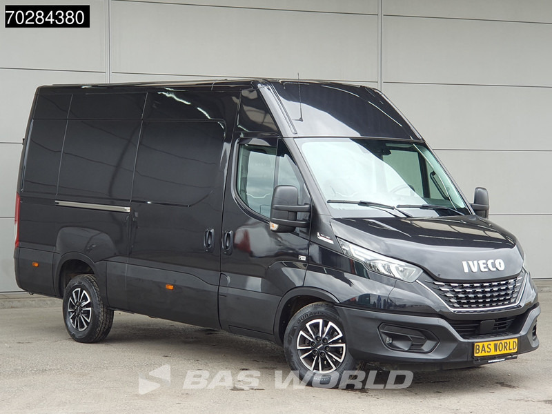 Iveco Daily 35S18 3.0L Automaat ACC Navi LED 3,5t Trekgewicht Airco Camera Parkeersensoren L2 12m3 Airco - Furgón: foto 3 Iveco Daily 35S18 3.0L Automaat ACC Navi LED 3,5t Trekgewicht Airco Camera Parkeersensoren L2 12m3 Airco - Furgón: foto 3